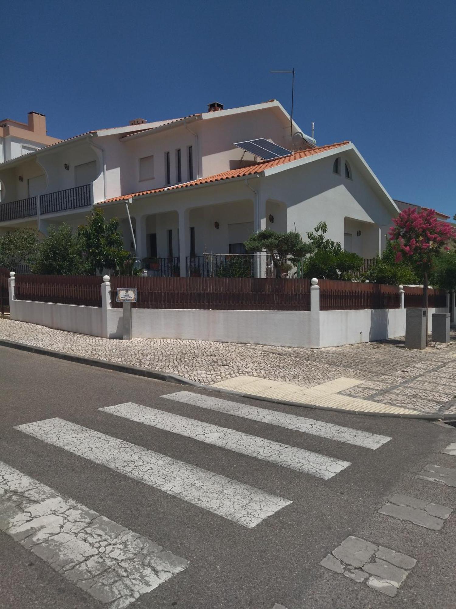 Couto Sa Villa เอ็งตรงกาเมนตู ภายนอก รูปภาพ